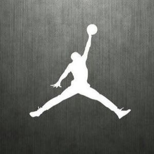 Meet your Posher, Taron